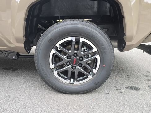 New 2026 Toyota Tacoma TRD Sport AWD/4WD image 30