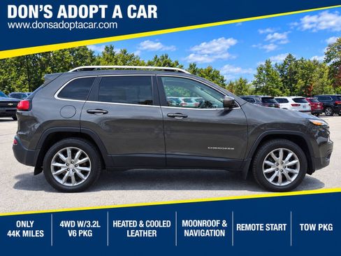 Used 2018 Jeep Cherokee 4WD Limited w/ Luxury Group w/ Luxury Group image 1