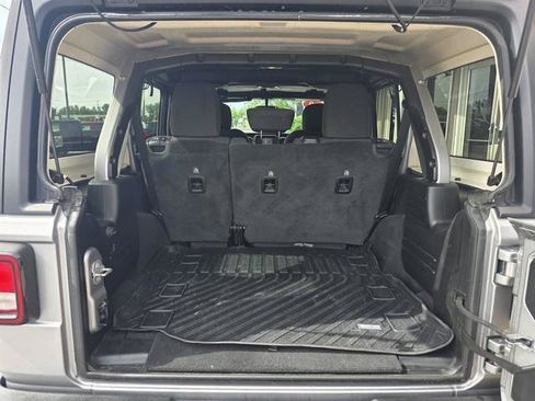 Used 2020 Jeep Wrangler Unlimited Sport S AWD/4WD image 18