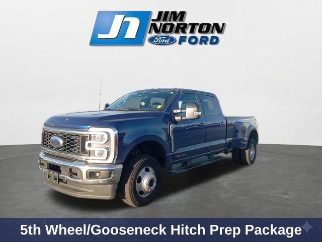 Used 2026 Ford F350 Lariat w/ Lariat Premium Package AWD/4WD image 4