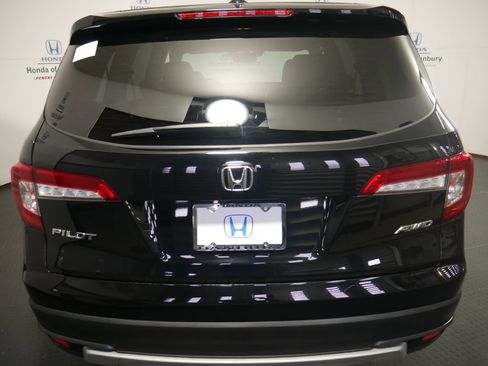 Used 2021 Honda Pilot EX-L image 10