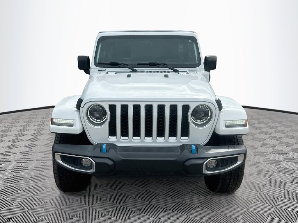 Certified 2023 Jeep Wrangler Unlimited Sahara w/ Cold Weather Group AWD/4WD image 2