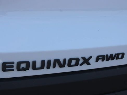 New 2027 Chevrolet Equinox RS w/ Convenience Package III AWD/4WD image 17