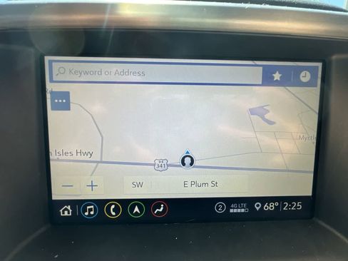 Used 2020 GMC Acadia SLT w/ LPO, Floor Liner Package image 14