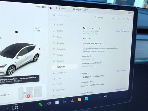 Used 2022 Tesla Model Y Long Range image 19