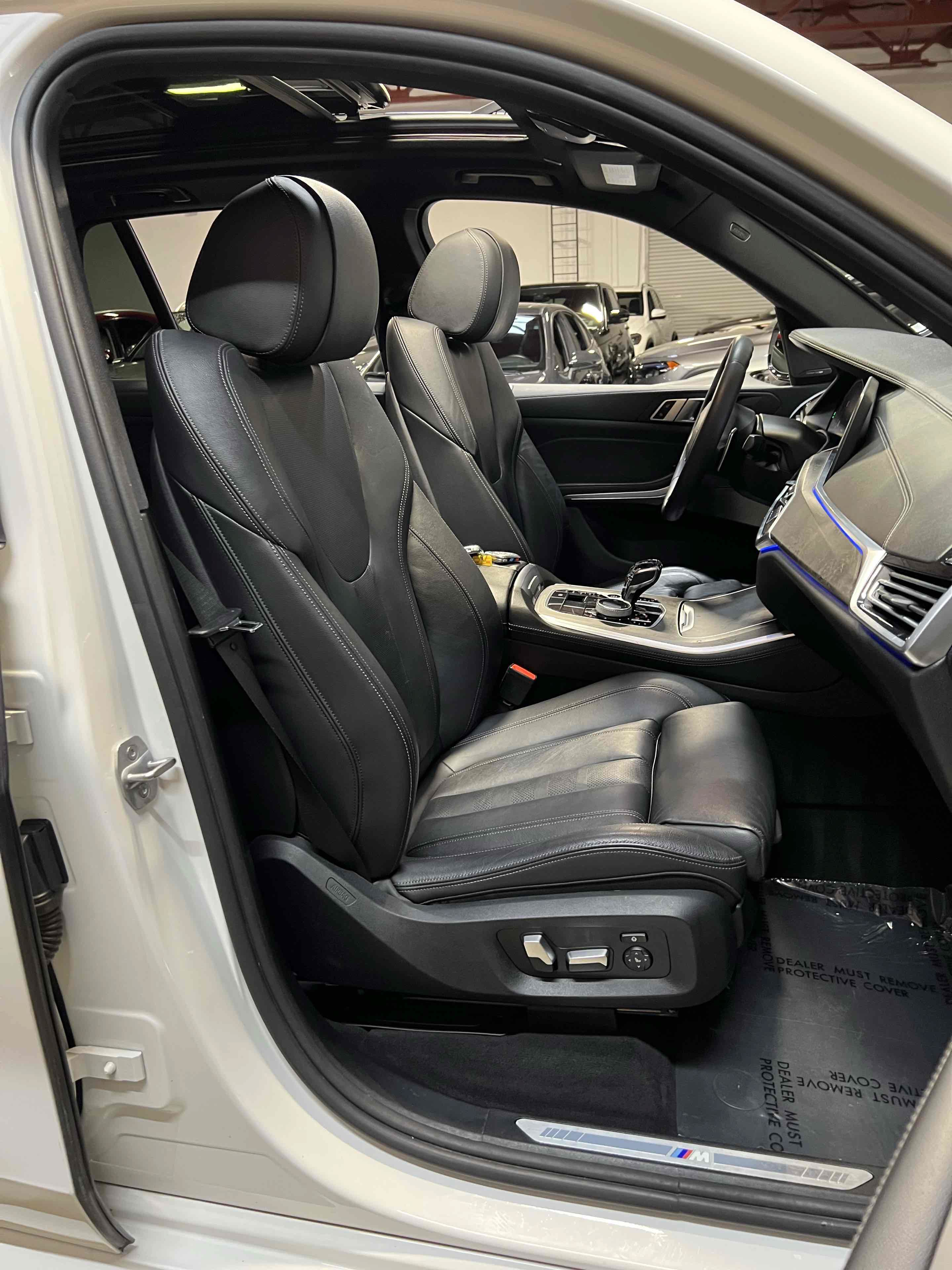 Used 2020 BMW X5 sDrive40i w/ M Sport Package RWD image 47