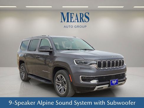 Used 2024 Jeep Wagoneer Series II w/ Flexible Seating Group image 8