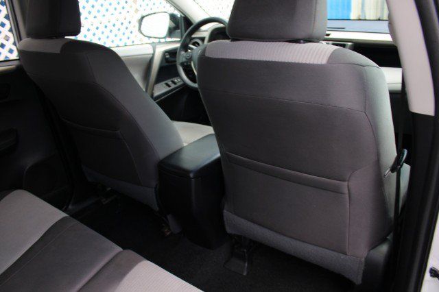 Used 2013 Toyota RAV4 LE FWD image 12
