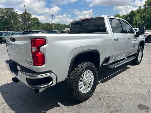 Used 2022 Chevrolet Silverado 2500 High Country w/ Safety Package II AWD/4WD image 6