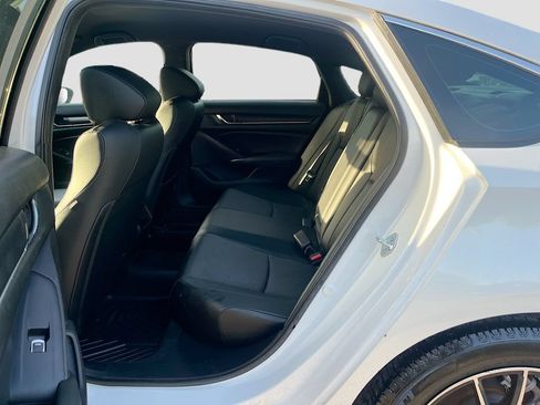 Used 2021 Honda Accord Sport image 22