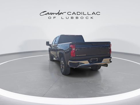 Used 2024 Chevrolet Silverado 2500 LT image 7