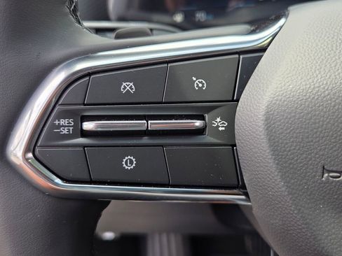 New 2026 Chevrolet Equinox LT FWD image 23