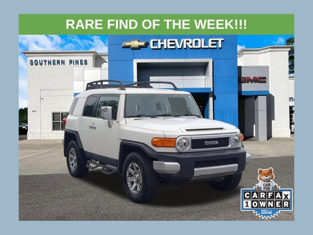 Used 2014 Toyota FJ Cruiser 4WD w/ Upgrade Package image 1