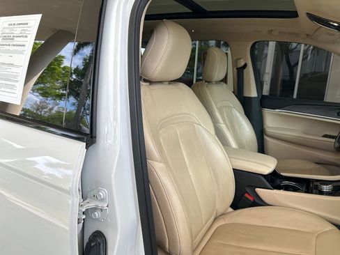 Used 2021 Jeep Grand Cherokee L Limited RWD image 23