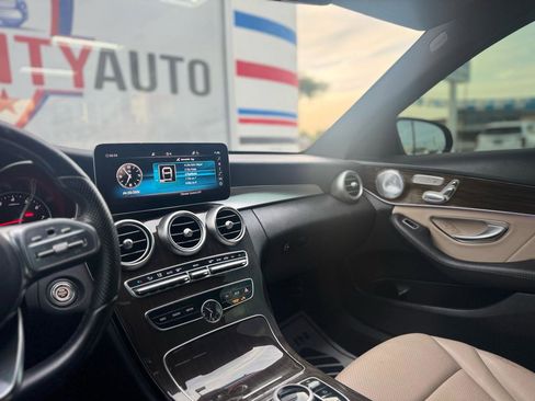 Used 2019 Mercedes-Benz C 300 Sedan image 58