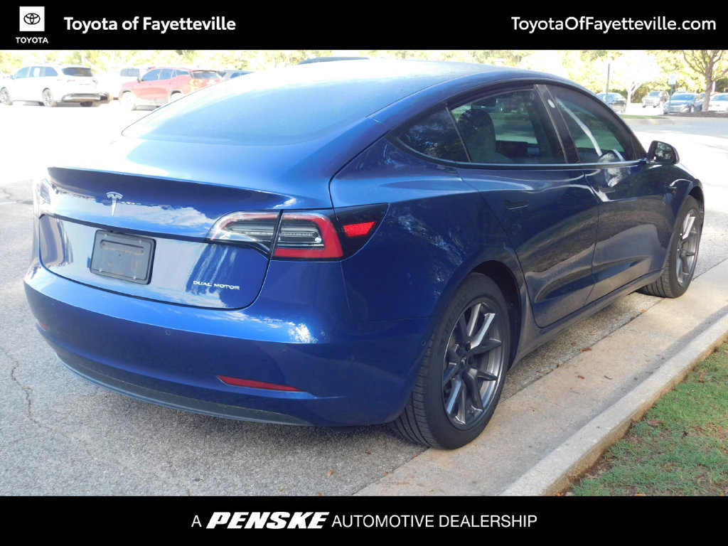 Used 2022 Tesla Model 3 Long Range AWD/4WD image 4