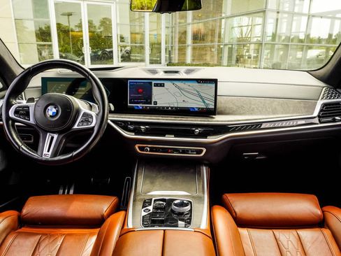 Used 2024 BMW X7 M60i w/ Executive Package AWD/4WD image 5