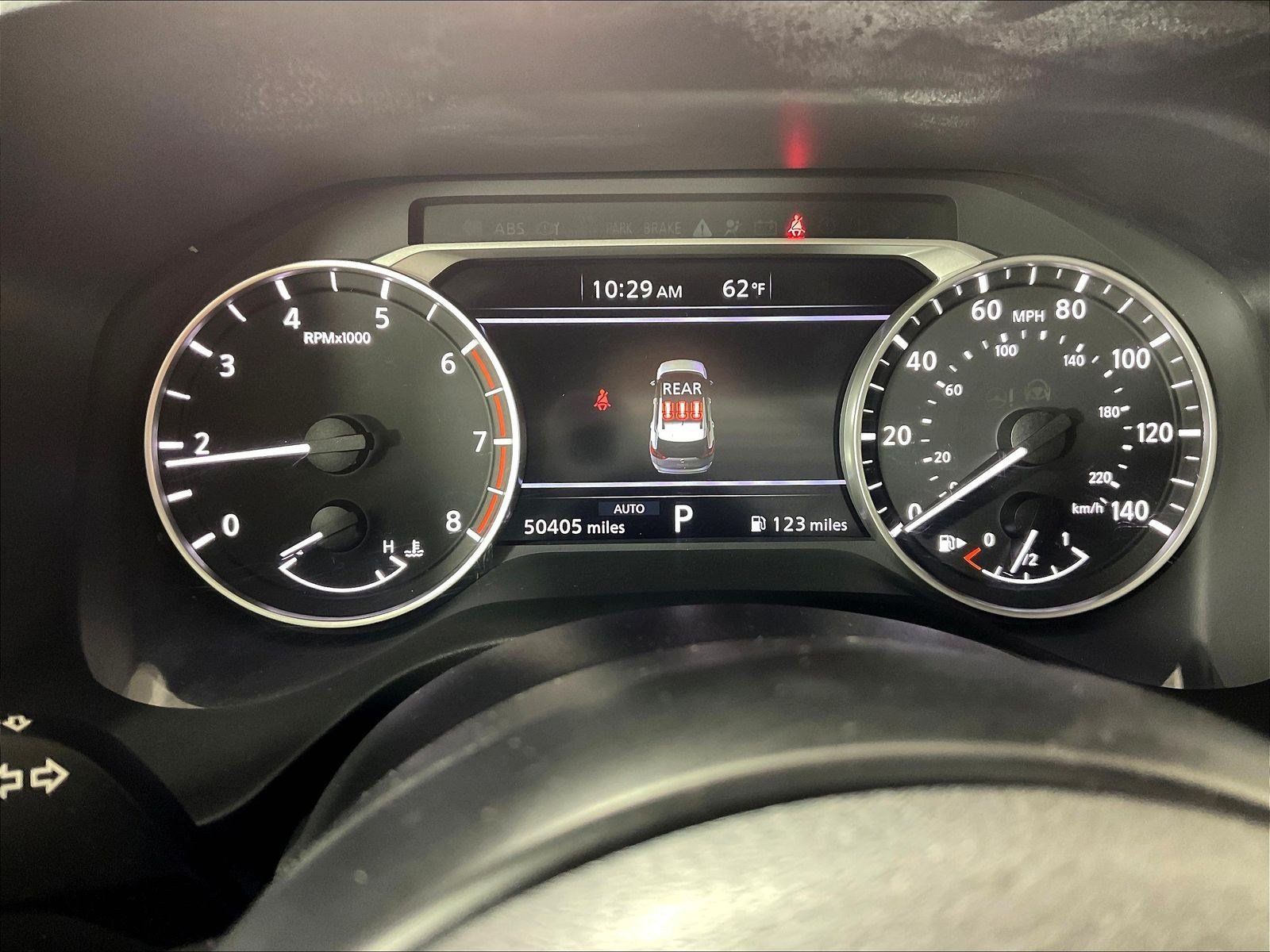Used 2024 Nissan Rogue S AWD/4WD image 13