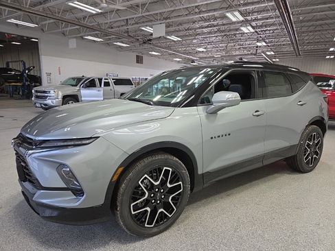 New 2026 Chevrolet Blazer RS w/ Driver Confidence II Package image 3