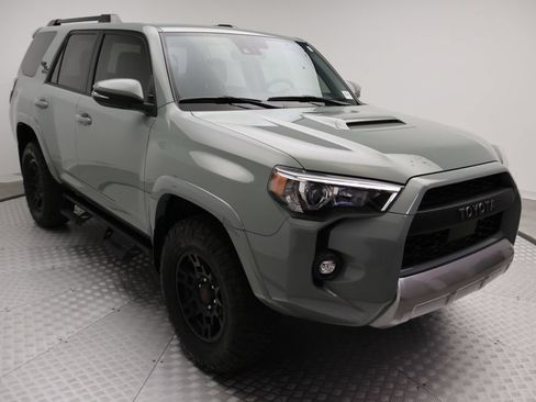 Certified 2023 Toyota 4Runner TRD Off-Road Premium w/ Moonroof Package AWD/4WD image 6