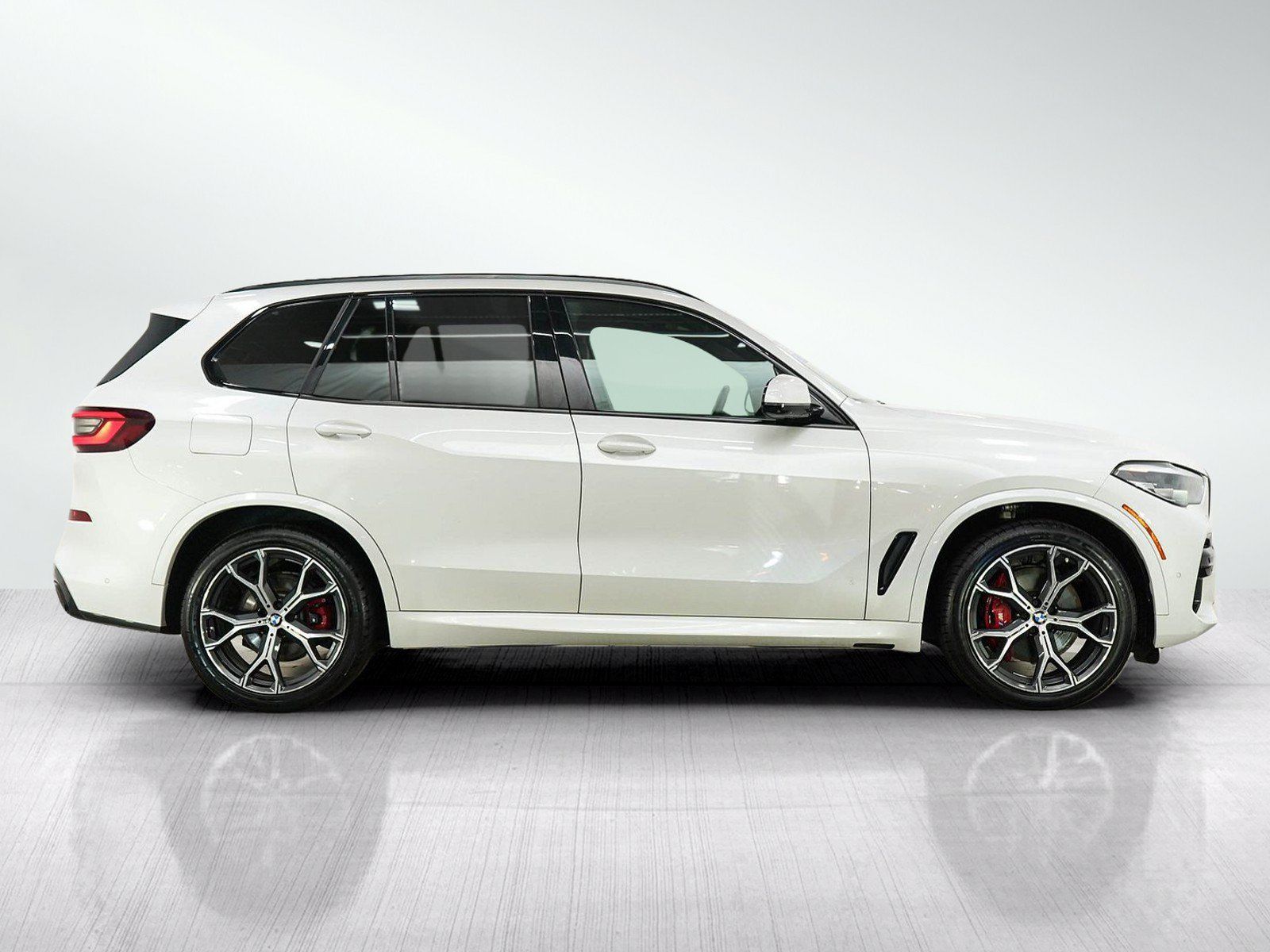 Used 2022 BMW X5 xDrive40i AWD/4WD image 6