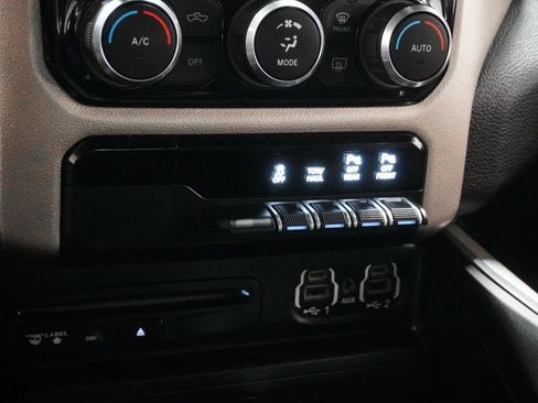 Certified 2019 RAM 1500 Laramie image 29