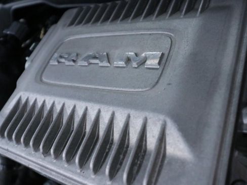 Used 2021 RAM 1500 Laramie image 9