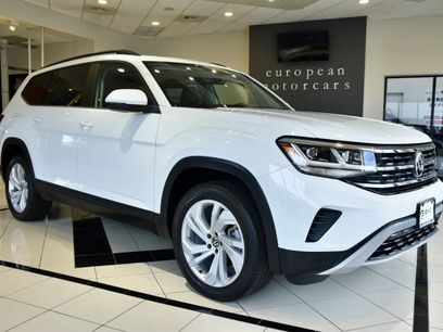 Used 2022 Volkswagen Atlas SE w/ Panoramic Sunroof Package