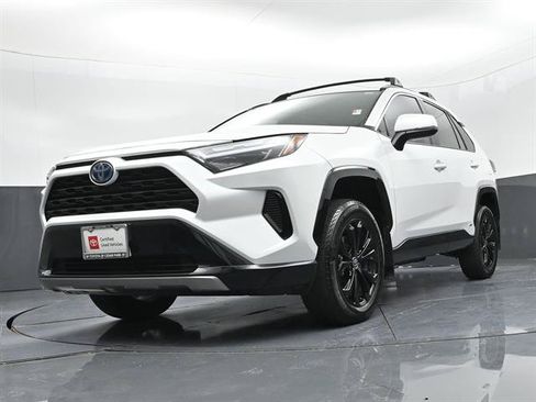 Certified 2023 Toyota RAV4 SE w/ Convenience Package AWD/4WD image 33
