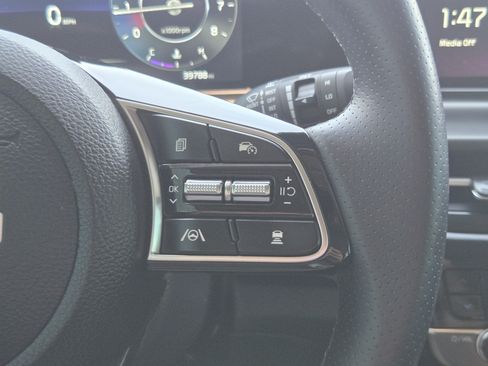 Used 2024 Kia Seltos SX w/ SX Sunroof Package AWD/4WD image 20