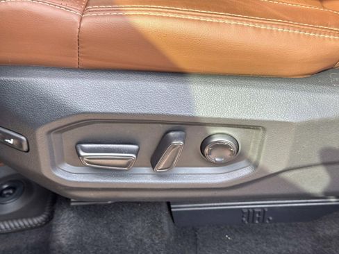 Used 2024 Toyota Tundra 1794 Edition image 28