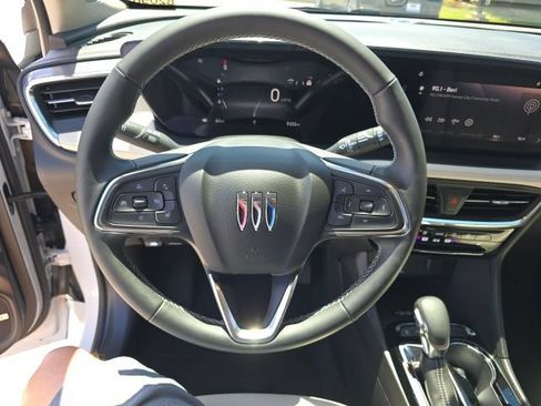 Used 2025 Buick Encore GX Avenir w/ Avenir Technology Package AWD/4WD image 21