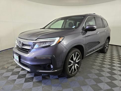 Used 2019 Honda Pilot Touring image 3