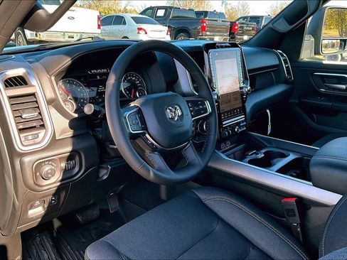 New 2026 RAM 1500 Big Horn AWD/4WD image 6