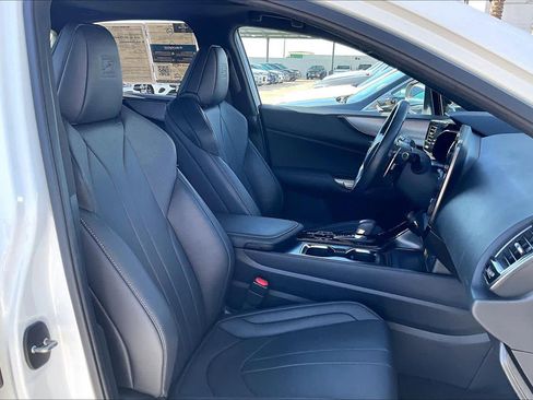 Used 2024 Lexus NX 450h+ F Sport image 8