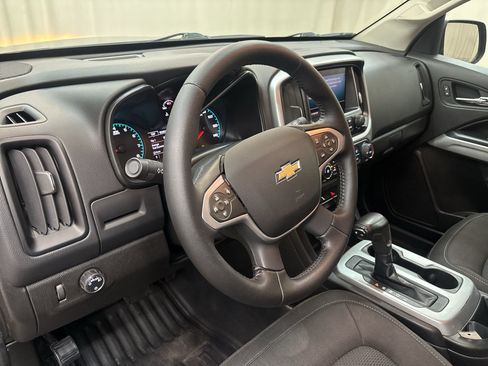Used 2021 Chevrolet Colorado LT w/ Fleet Safety Package RWD image 15