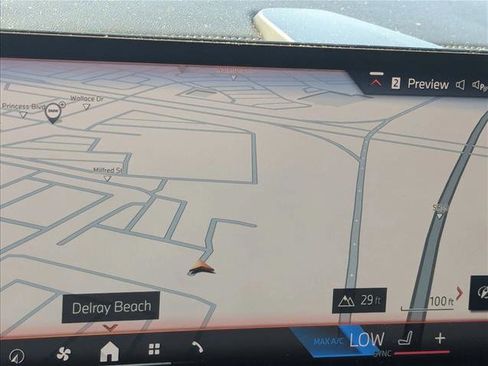 Certified 2024 BMW X5 xDrive40i w/ Executive Package image 9