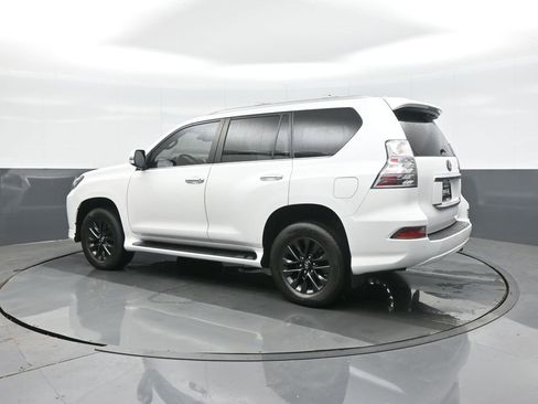 Used 2020 Lexus GX 460 Premium image 5