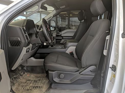 Used 2018 Ford F150 XL w/ Equipment Group 101A Mid image 10