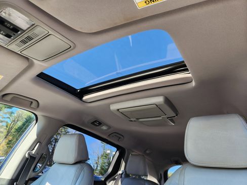 Used 2018 Honda Odyssey EX-L image 16