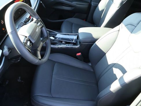 New 2026 Kia Sorento S image 19