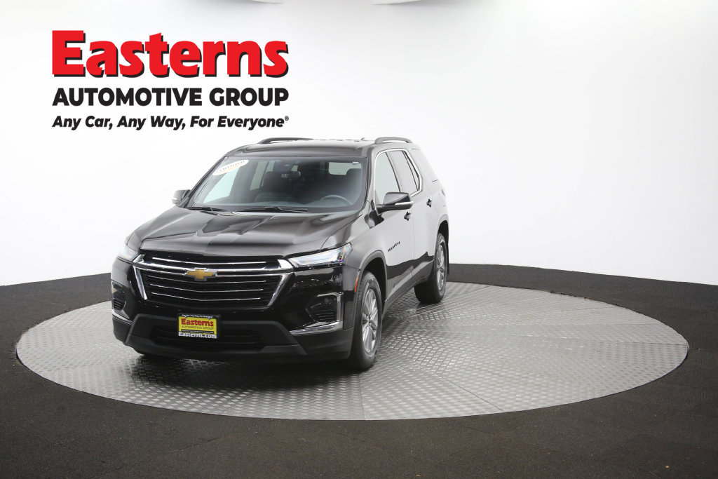 Used 2023 Chevrolet Traverse LT FWD image 58
