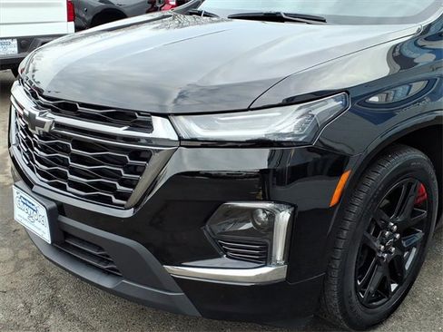 Used 2023 Chevrolet Traverse Premier w/ Redline Edition image 7