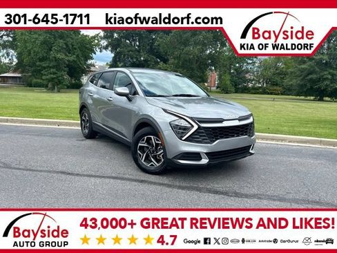 Certified 2024 Kia Sportage LX FWD image 1
