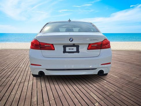 Used 2018 BMW 530e RWD image 5
