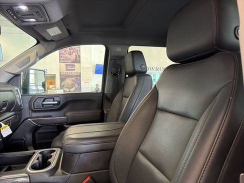 Used 2023 Chevrolet Silverado 2500 LTZ w/ LTZ Plus Package AWD/4WD image 15