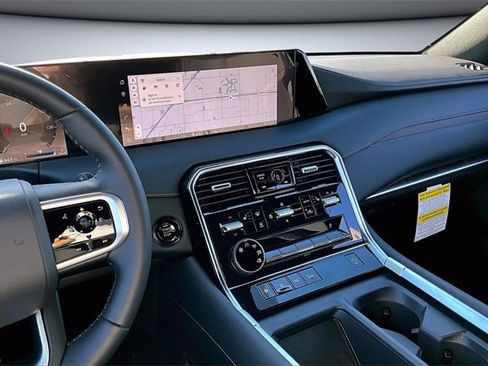 New 2026 Nissan Armada SL image 6