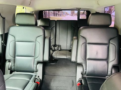 Used 2019 Chevrolet Tahoe LT AWD/4WD image 16