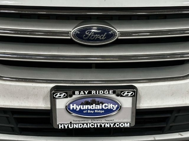 Used 2019 Ford Escape SEL AWD/4WD image 7