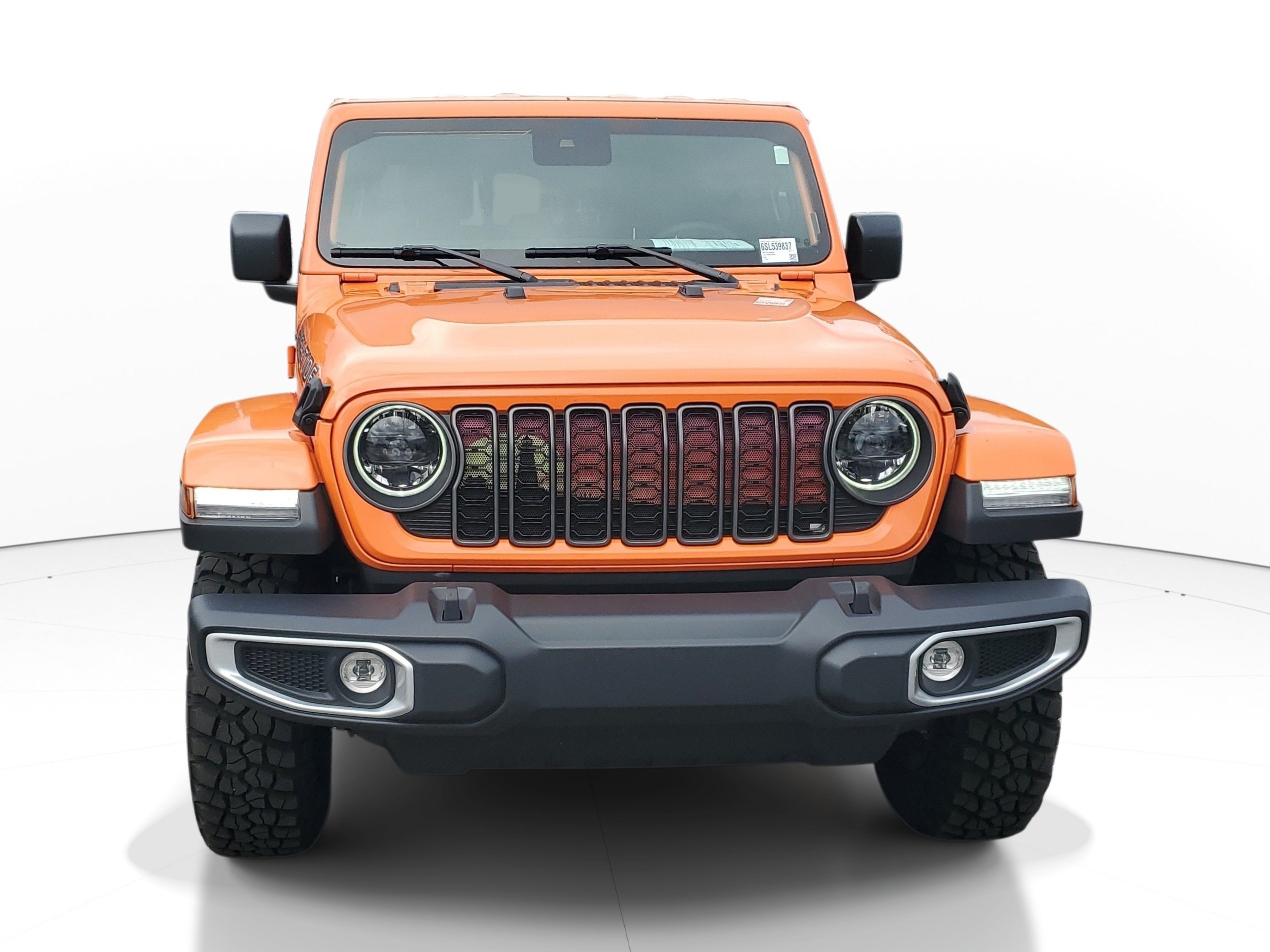 Used 2025 Jeep Gladiator Sport AWD/4WD image 3